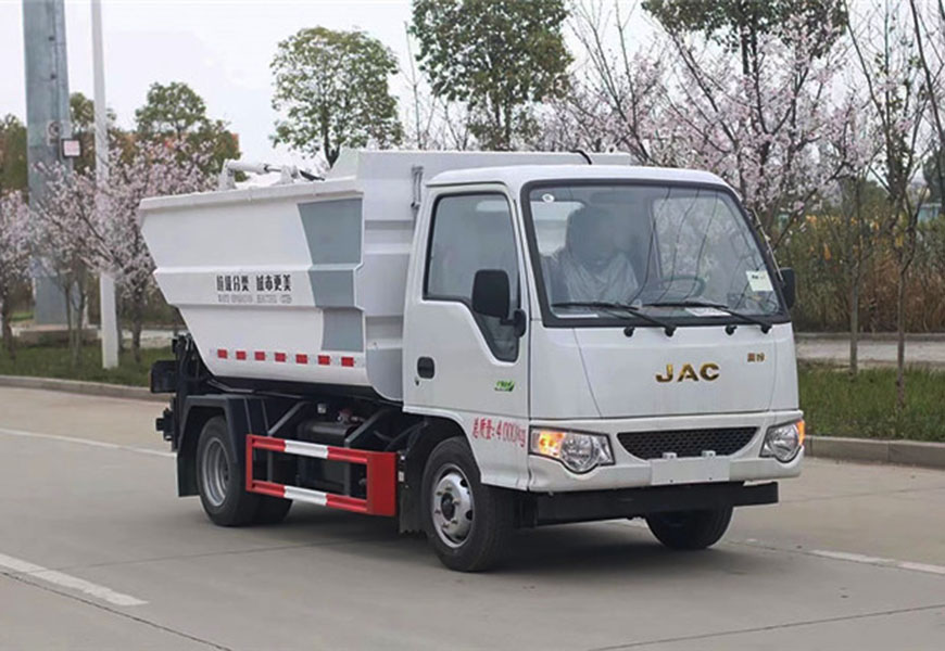 江淮康鈴4方后裝無(wú)泄漏垃圾車(chē)（柴油版） 國(guó)六